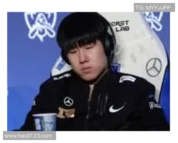 Ruler被完美大招击杀Canyon展现绝佳操作引发热议