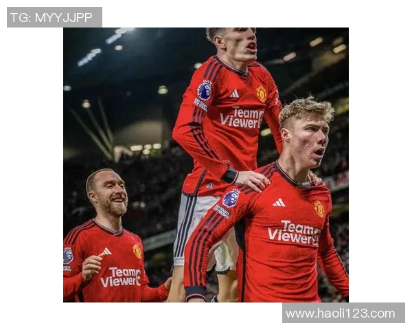 红魔逆袭热刺2比2平局展现斗志前四目标重燃希望 红魔逆袭热刺2比2平局展现斗志前四目标重燃希望