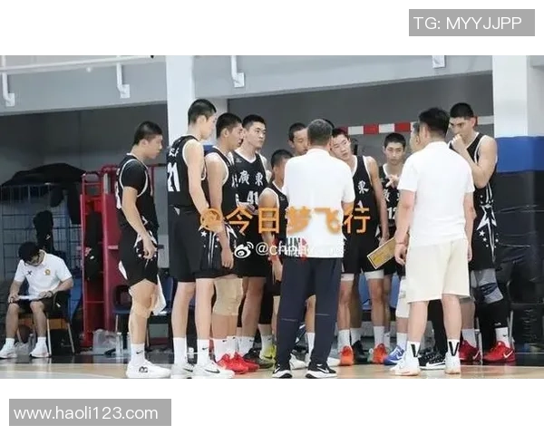 全运会男篮U18组决赛结果揭晓广东男篮夺冠上海队荣获第三名