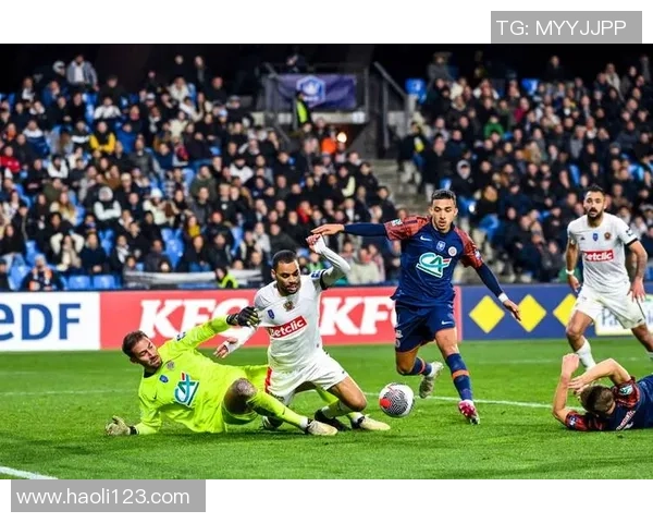 天助巴黎圣日耳曼马赛被图卢兹逼平法甲争冠形势紧张