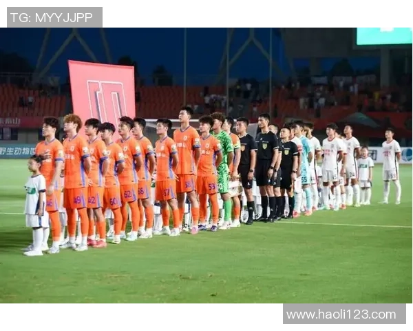 联赛准入新规解析：延续性强但梯队建设面临挑战与隐忧